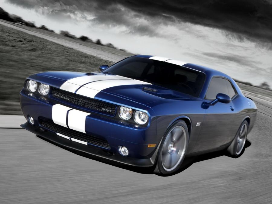  Dodge Challenger SRT8 392 Inaugural Edition 2010 года  (фото 31 из 36)